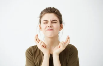 Face Yoga: Benefits, Exercises & How It Really Works for Indian Women Face Yoga Exercises